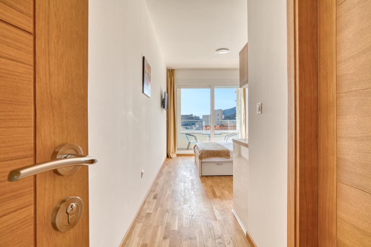 Ivanovic Residences Budva Exteriör bild