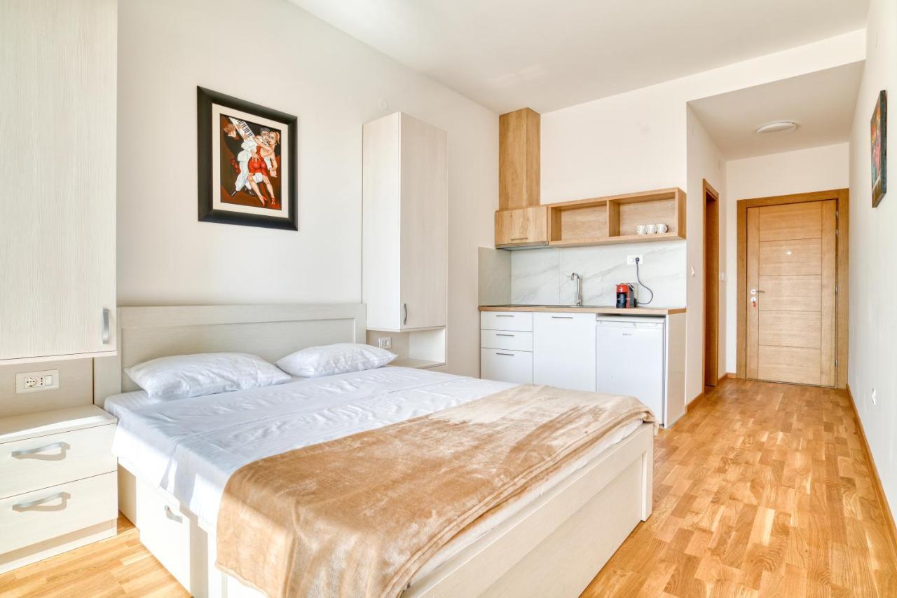 Ivanovic Residences Budva Exteriör bild