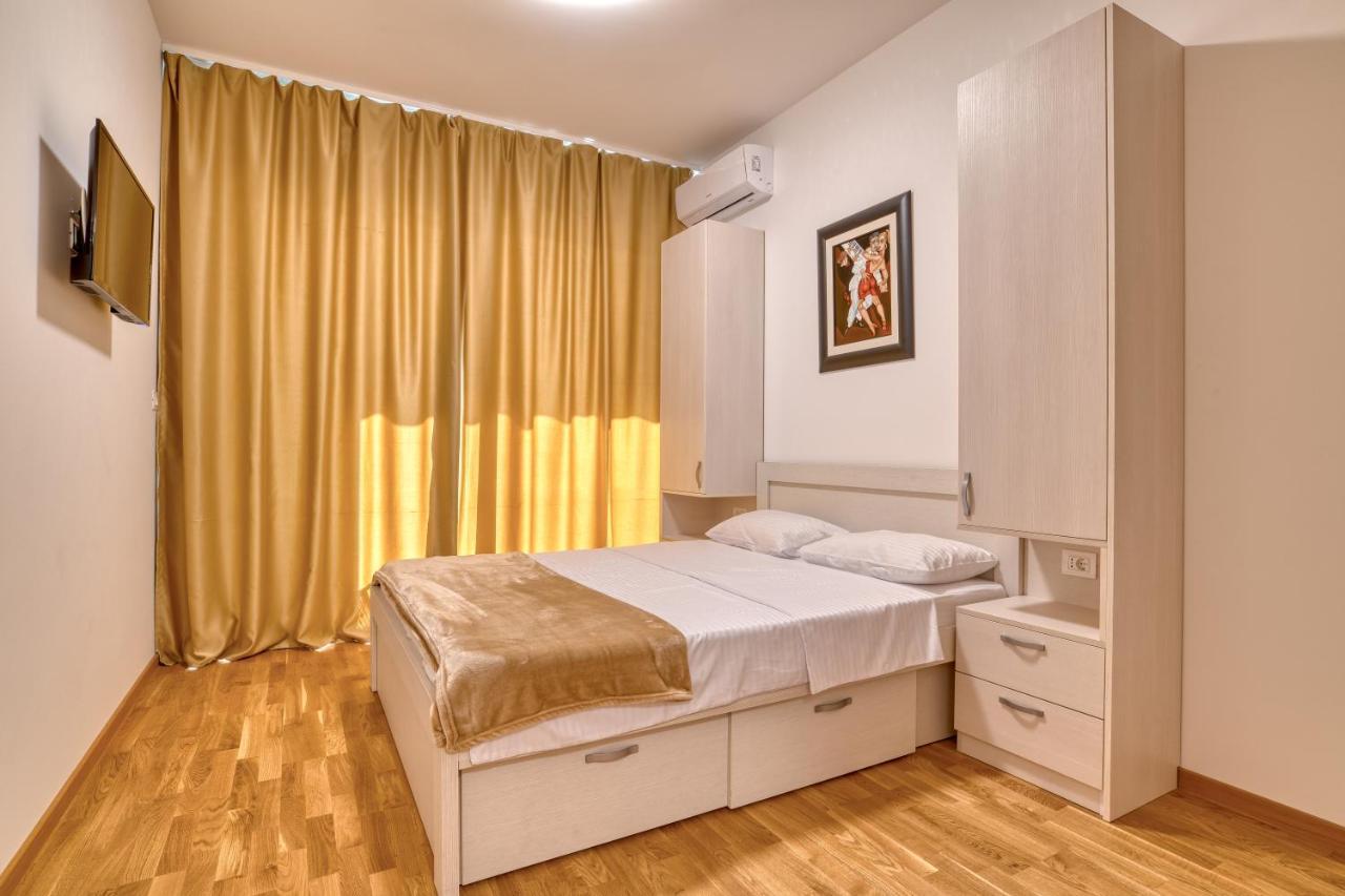 Ivanovic Residences Budva Exteriör bild